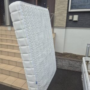 岩国市でマットレスの回収