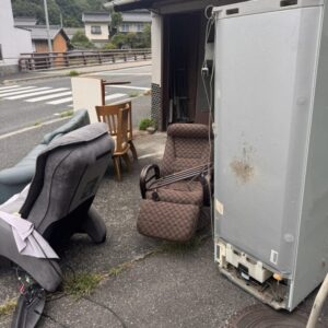 熊毛郡で古いマッサージチェア、冷蔵庫の引き取り
